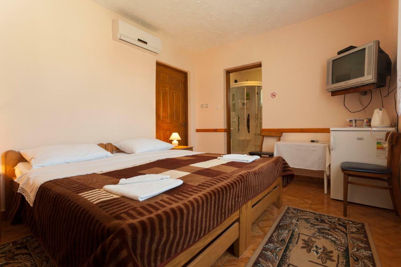 Rooms Maria Slunj Exterior photo